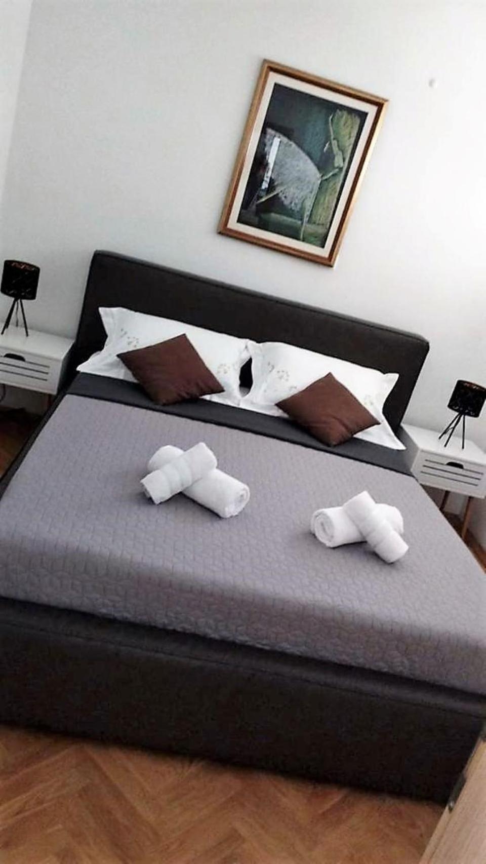 Mm Split Apartment - 5 Min By Car To The Beach & City Center - Free Public Parking المظهر الخارجي الصورة